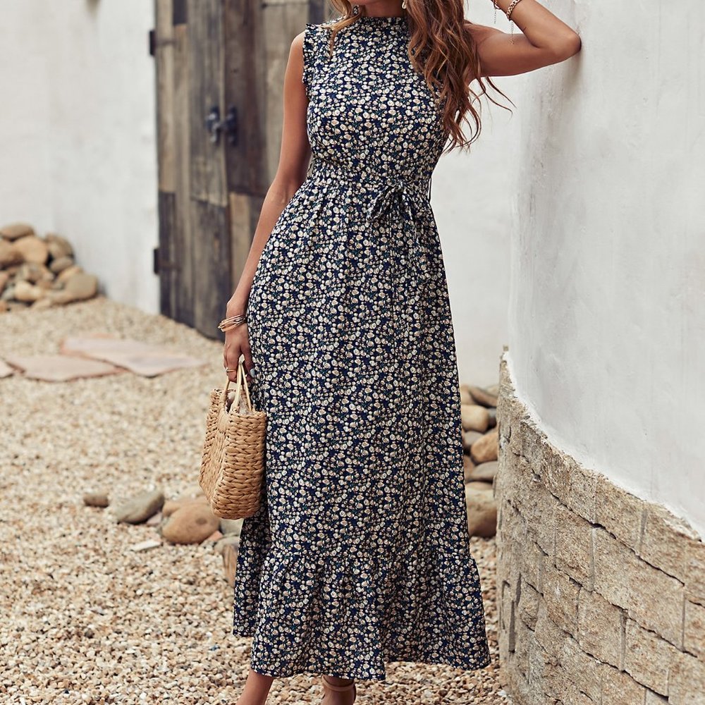 New Ditsy Floral Ruffle Hem Belted Dress - Picture 7 of 8